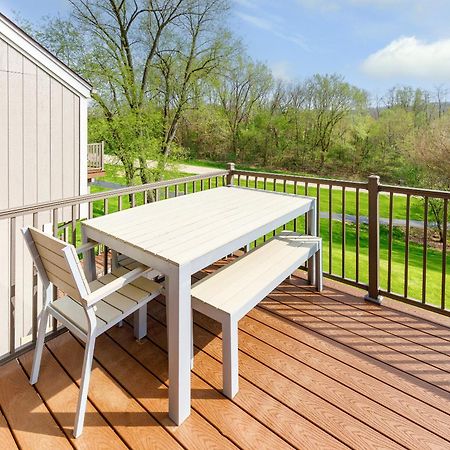 Quiet Home Minutes From Lake Galena & Eagle Ridge Exteriör bild